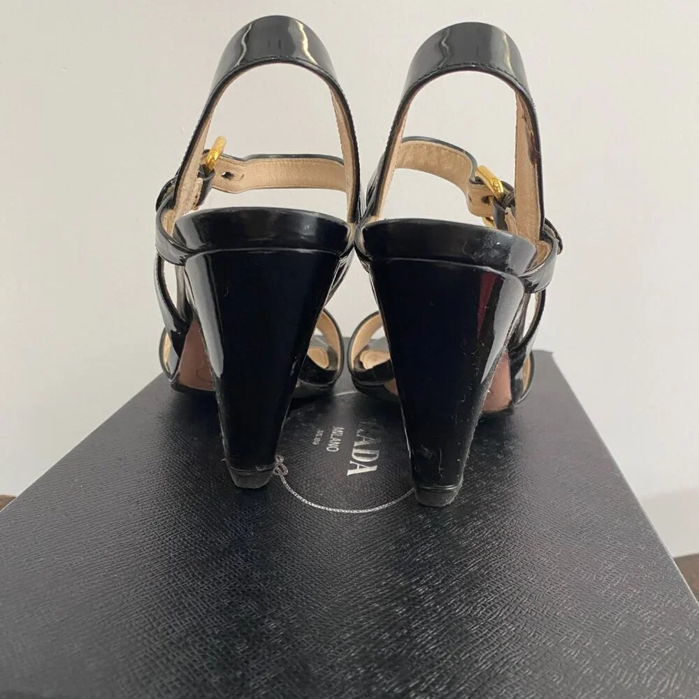 Prada Black Patent Leather Heeled Sandals Sz 36.5/6.5 - Picture 3 of 4